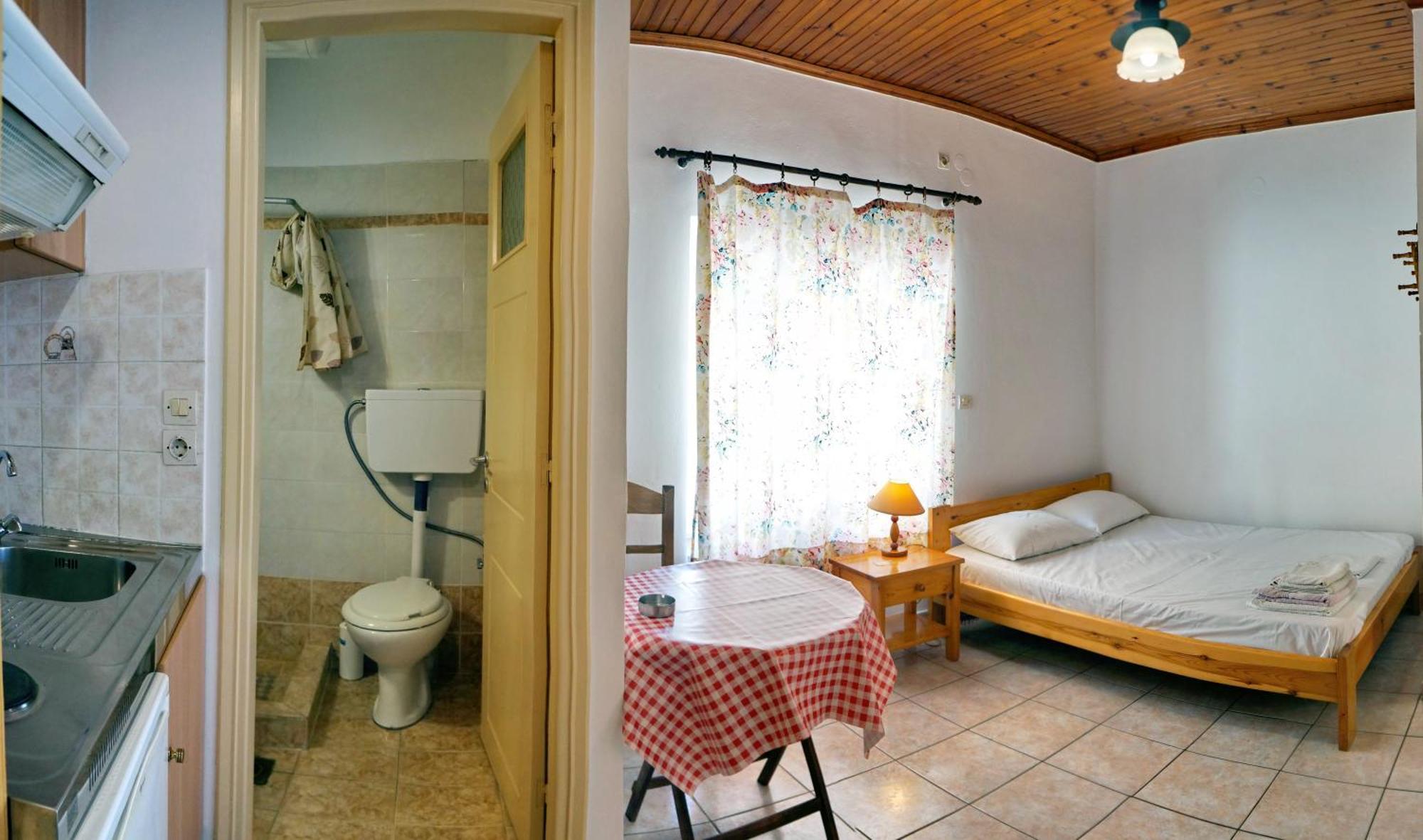 Angelos Rooms Mytilene Bagian luar foto